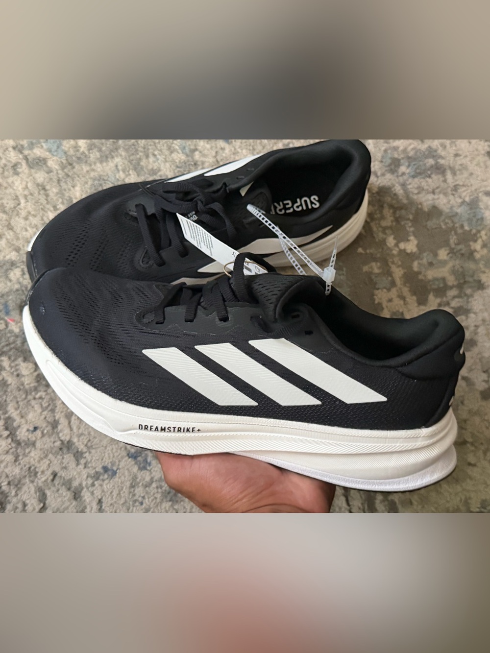 adidas supernova rise 2 brand new Womens 8 / Mens 7 - Running shoes